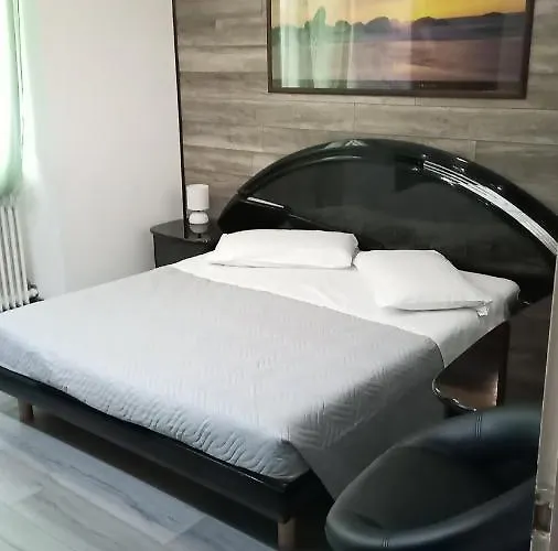 Semesterbostad Pompeiana Trieste